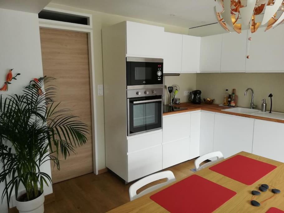 Balcons Du Royans.Logement Entier Piscine แซงต์-ฌอง-ออง-รัวยองส์ ภายนอก รูปภาพ